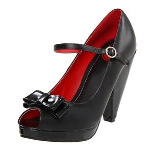 T.U.K. Vegan Patent Leather Peep Toe Platform Maryjane Heels🖤